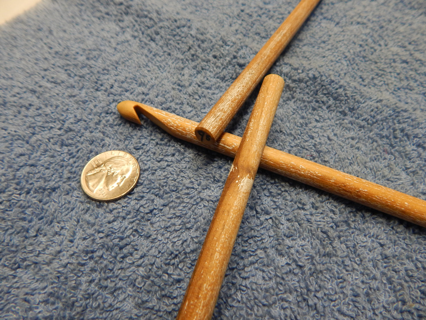 9.5 mm Reclaimed Wooden with White Patina Crochet Hook (Almost an N Hook)