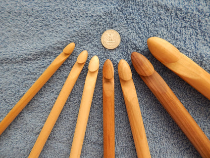 Choose 4 Handmade (Poplar & Maple) Rag Rug Crochet Hooks