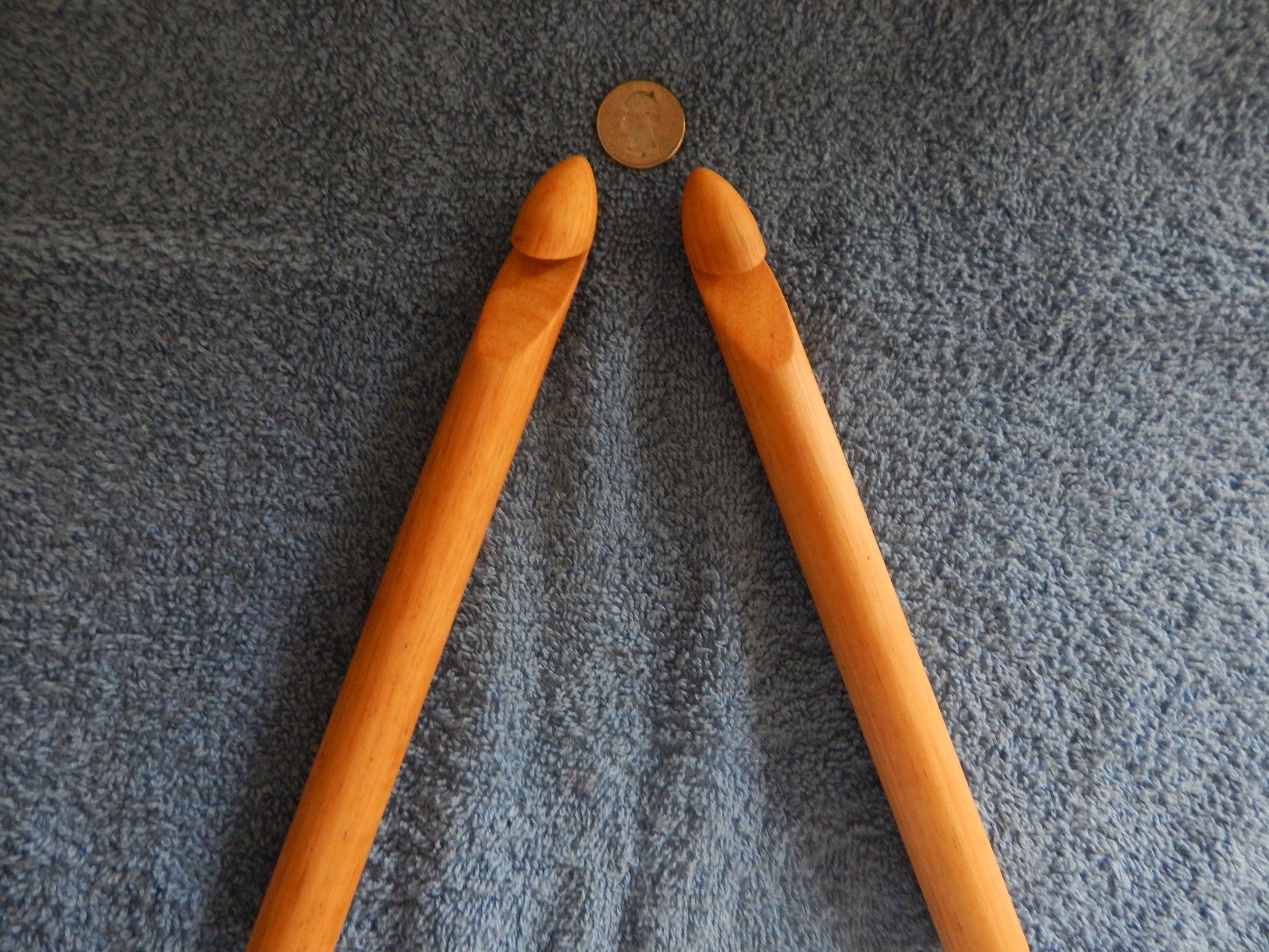 20 mm Reclaimed Tropical Hard Wood Rag Rug Hooks